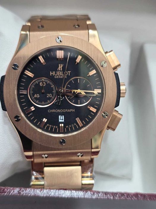 Hublot часы новые