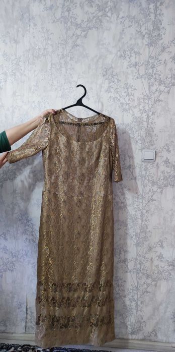 Вечерние платья срочно продаю