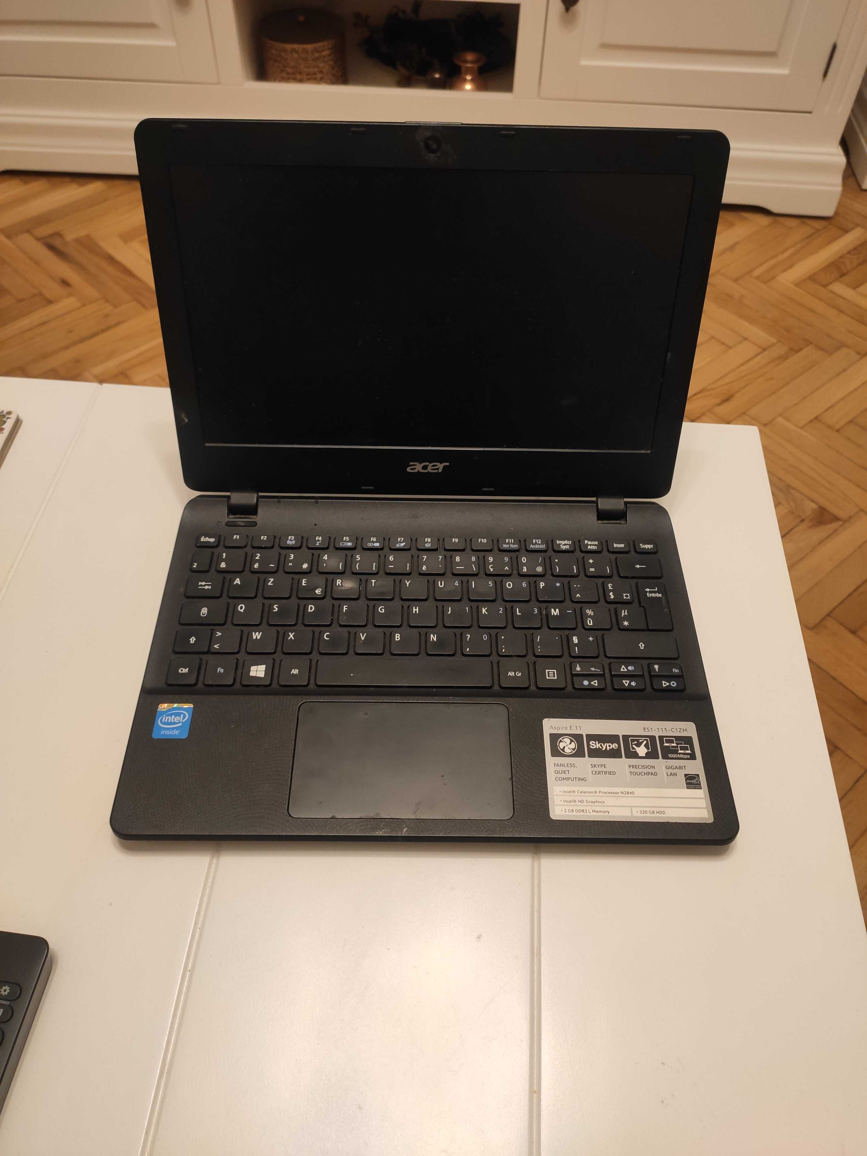 Laptop uri Acer E11 es1 Acer E5 573