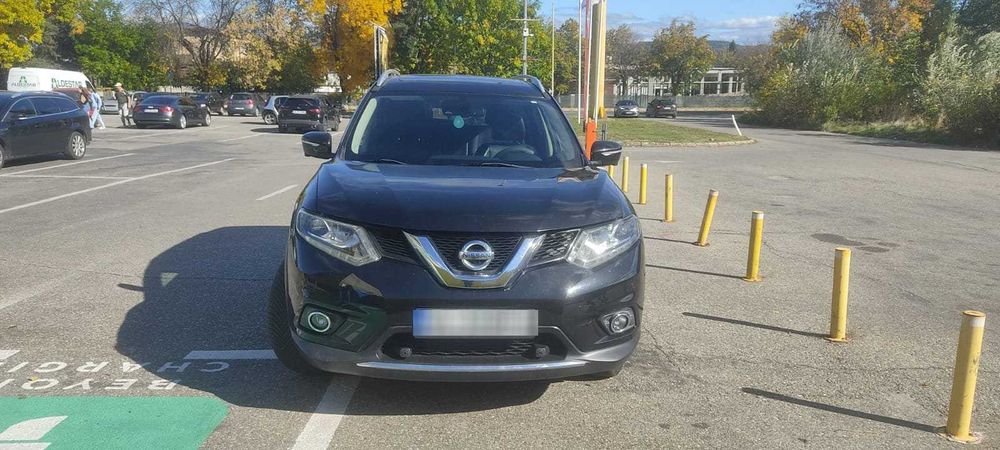 Vând Nissan X-Trail 1.6 dCi Tekna Start/Stop – 130 CP, 2015