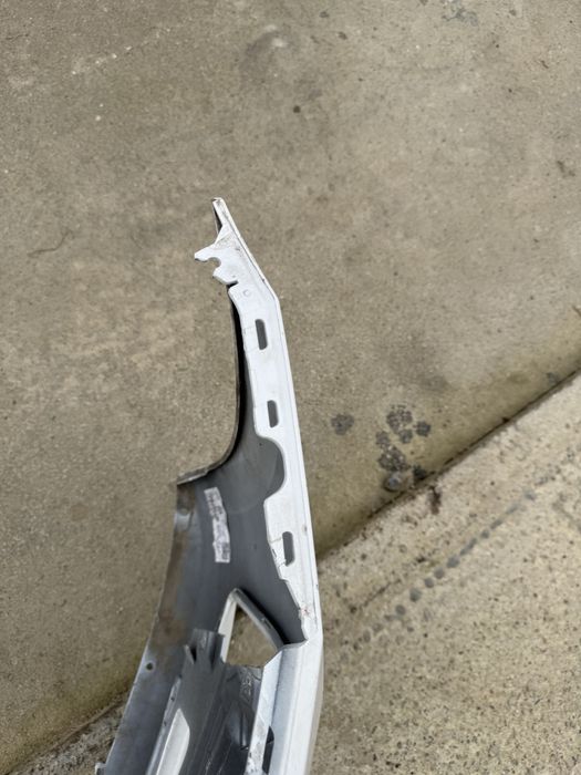 Bara fata Skoda Octavia 4 Facelift 2024/2025