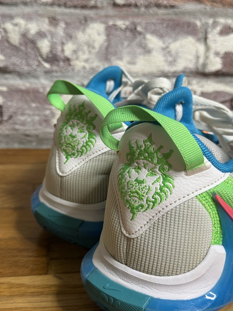 Маратонки за баскетбол Nike LeBron Witness 7