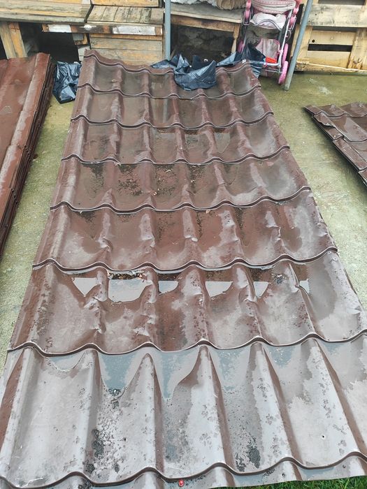 Tabla acoperiș folosita dar în stare foarte buna