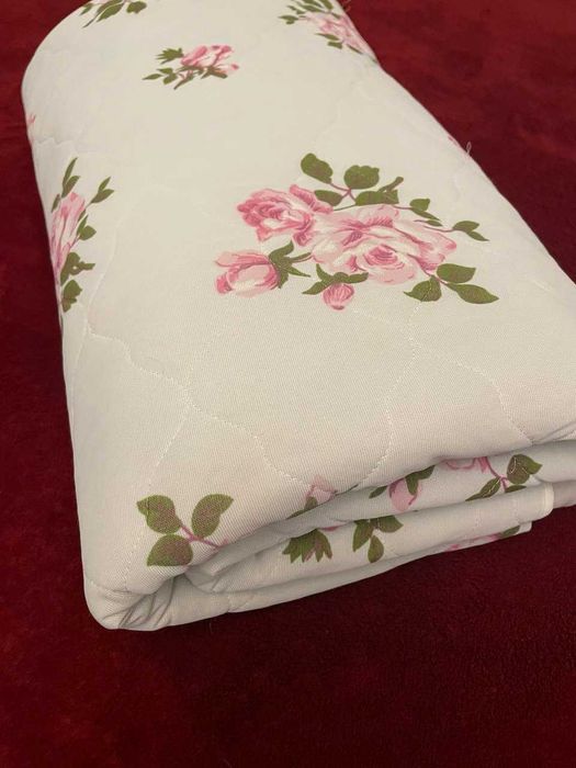 Стеганное покрывало 2х-спальное.