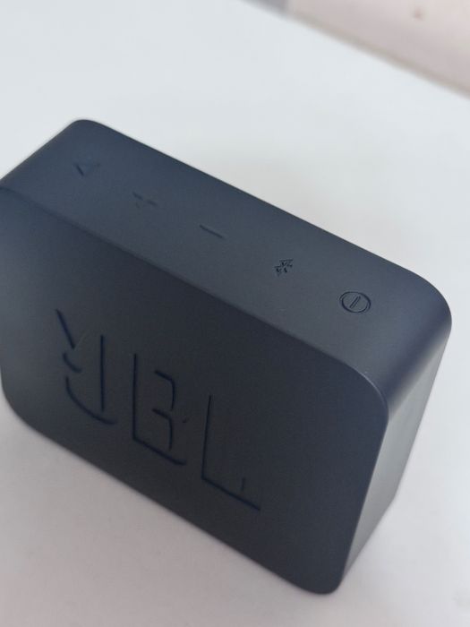 Boxa JBL Go Essential