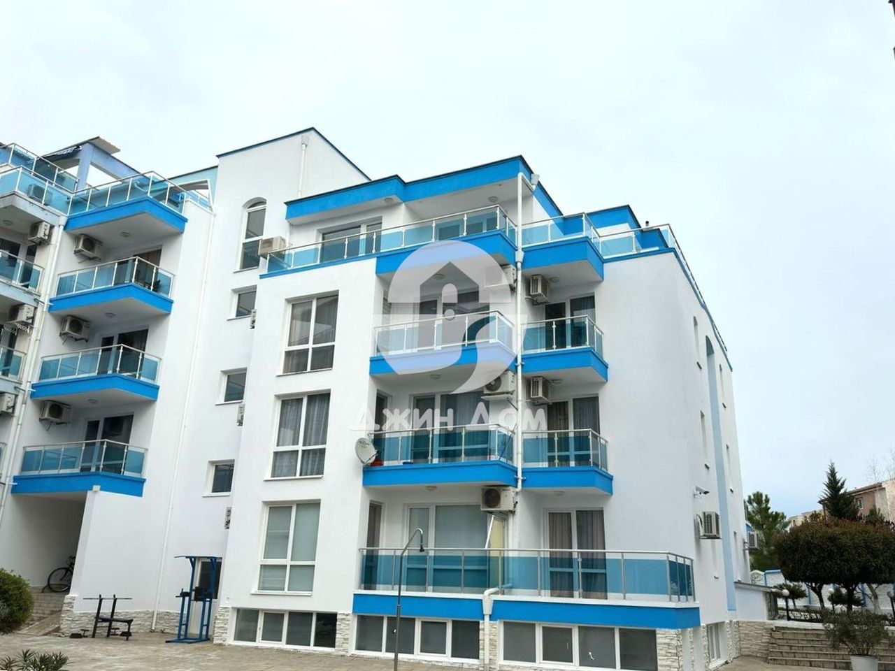 Продава се Двустаен апартамент в Несебър - 62 кв.м за 1194 €/кв.м - Снимка #10