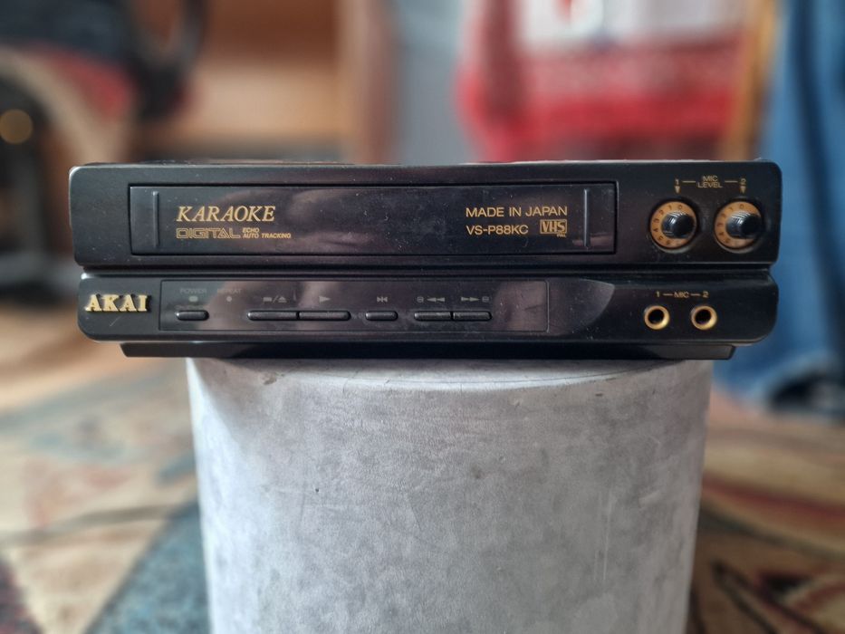 VIideo  Player Akay VHS  KARAOKE VS-P88KC
