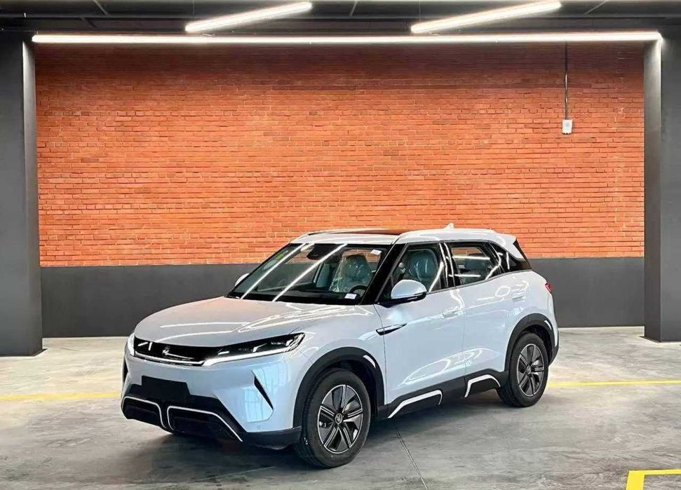 Byd yuan up smart drive