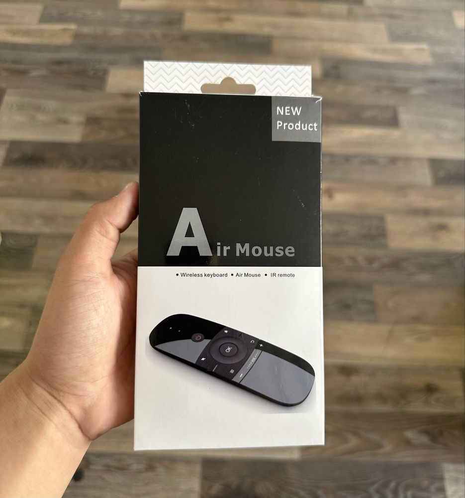 Wechip W1 Air Mouse — пульт и мышка в одном