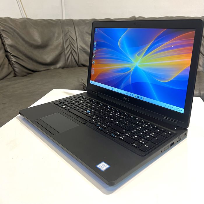 Dell Latitude GAMING Laptop  de Înaltă Performanță, Intel i7