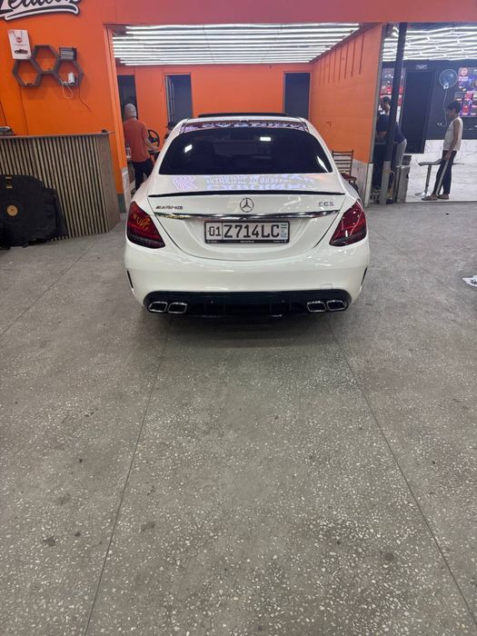 Mersades bens c300 205