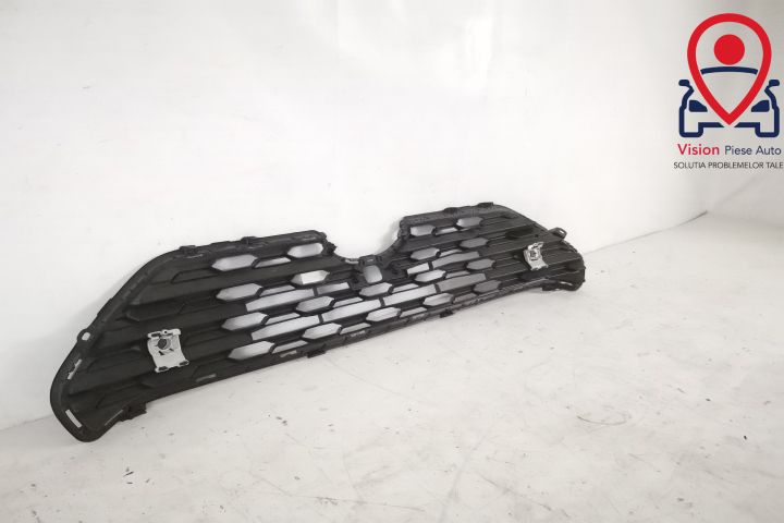 Оригинална централна решетка с 2 сензора в добро състояние / Toyota RA