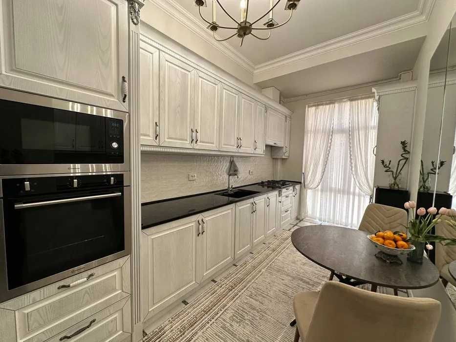 Продается квартира в нововстройке с евроремонт Паркентский рынок