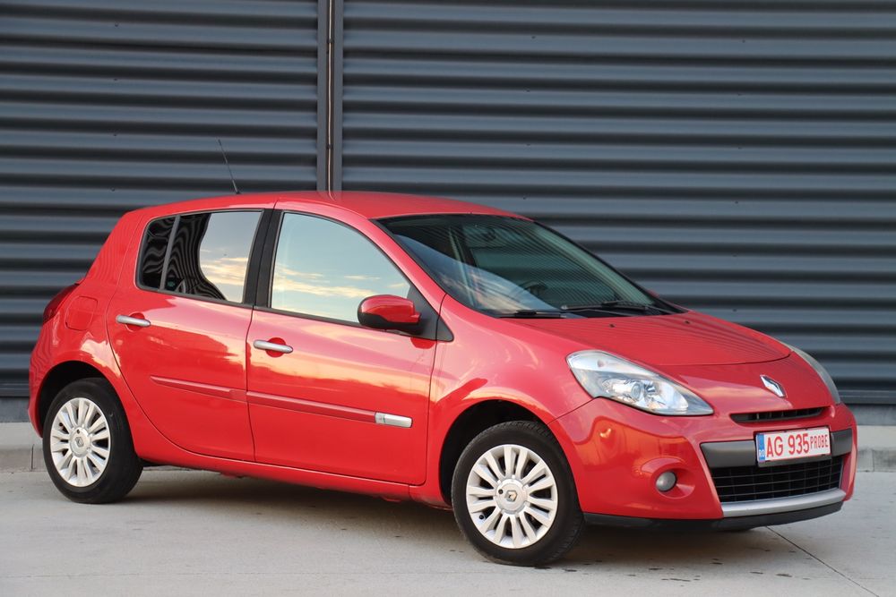 Renault Clio / 2010 / 1.2 Benzina /  Rate / Garantie
