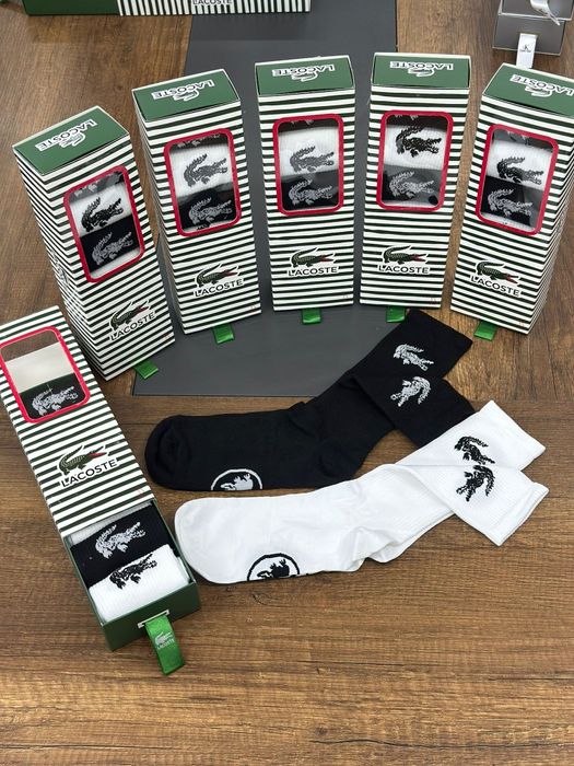 На едро и дребно.Луксозни безшевни ароматизирани чорапи в кутия по 6бр