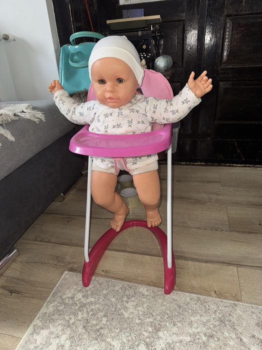 Scaun papusi in stare foarte buna