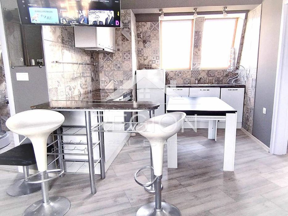 Дава се под наем Четиристаен апартамент в Варна, Чайка - 95 кв.м за 1700 € - Снимка #5