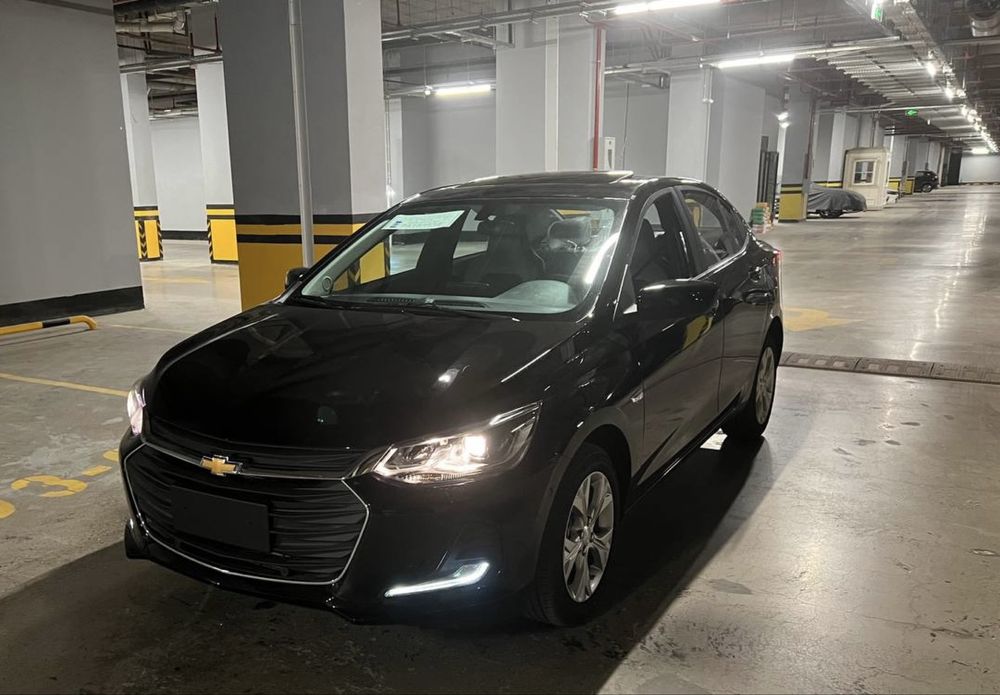 Onix premier 2/6 позиция