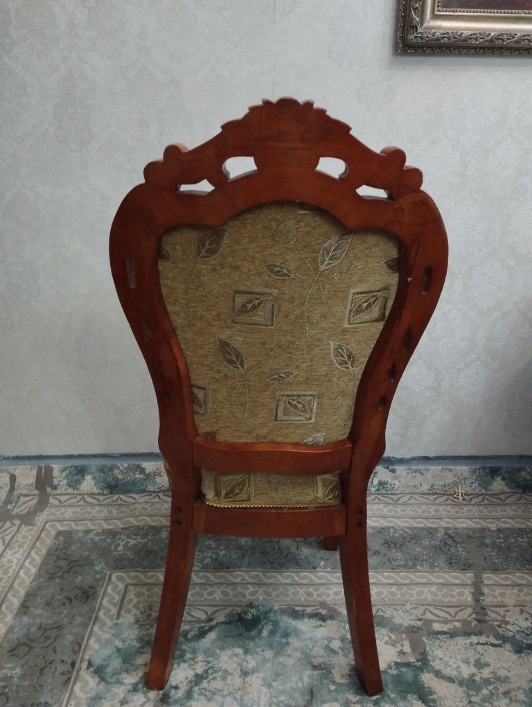 Продается стулья
