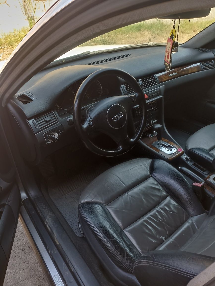 Audi A6 Allroad 2.5 180кс на части