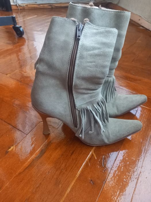 Дамски ботуши велур, кожа