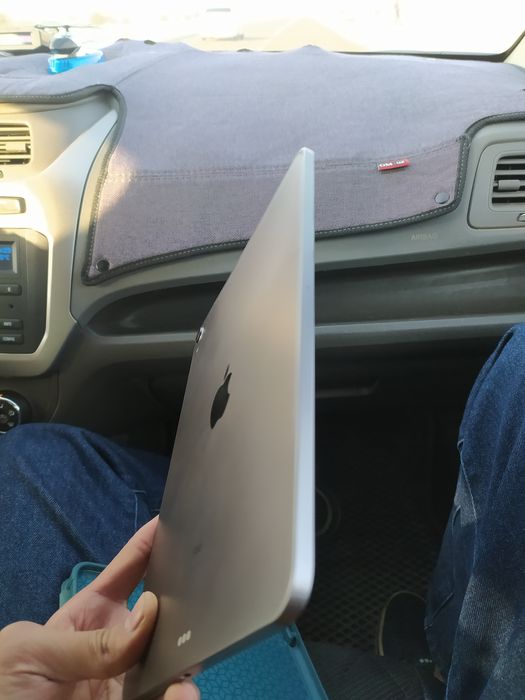 iPad 11 pro  64 tali 120fpc