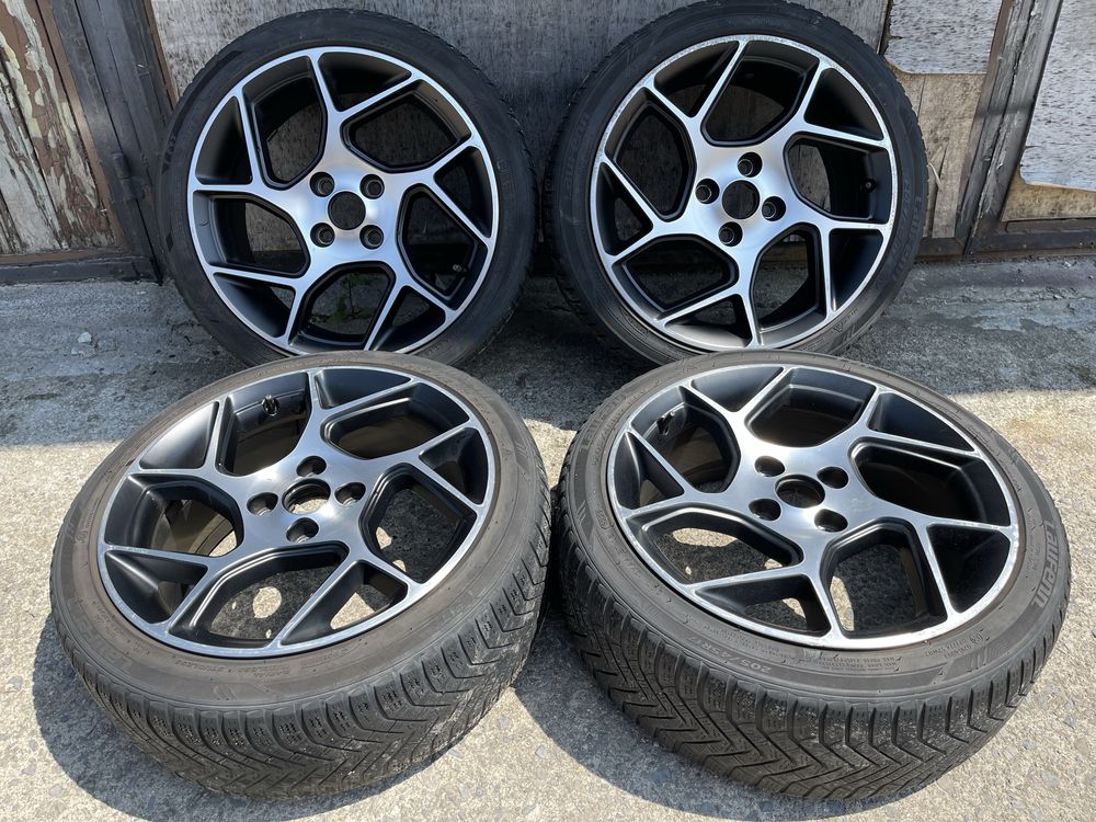 Оригинални 17" 4x108 Ford Fiesta MK7 7.5j ET42.5 /63.4