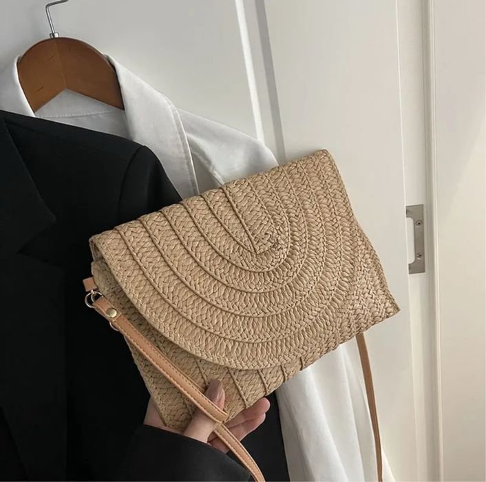 Сумка клатч плетеная