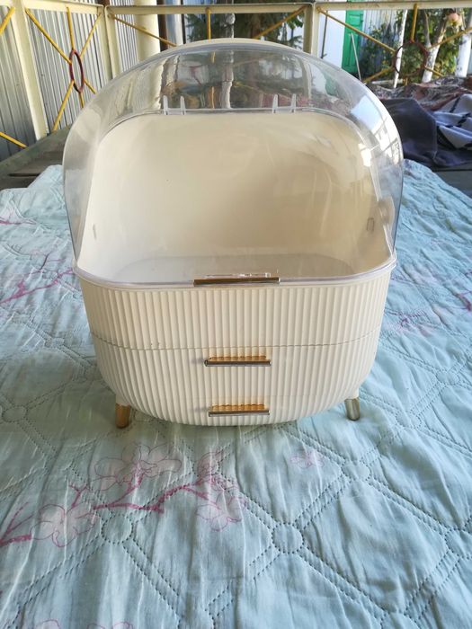 Минибар белый для мелочей