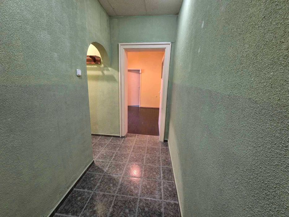 Продава се Двустаен апартамент в Русе, Център - 65 кв.м за 1537 €/кв.м - Снимка #7