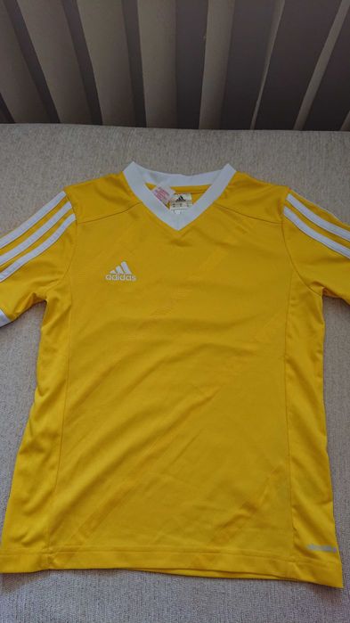 Оригинални спортни дрехи 5 лв за брой