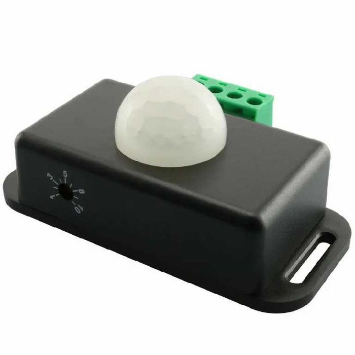 SENZOR de MISCARE prezenta PIR 12v 24v 6A schema