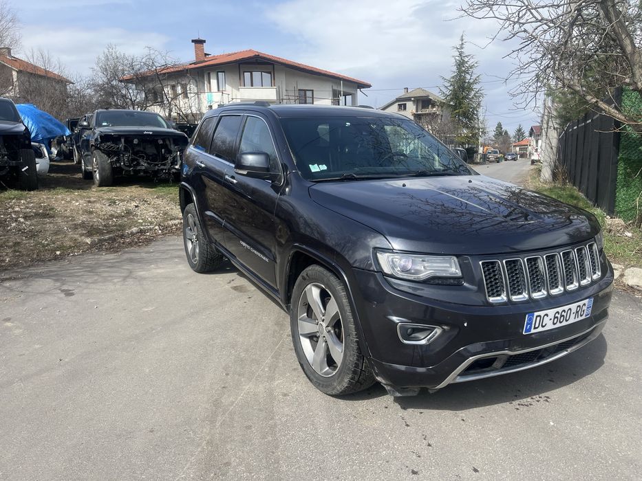 Продавам jeep grand cherokee wk2 на части