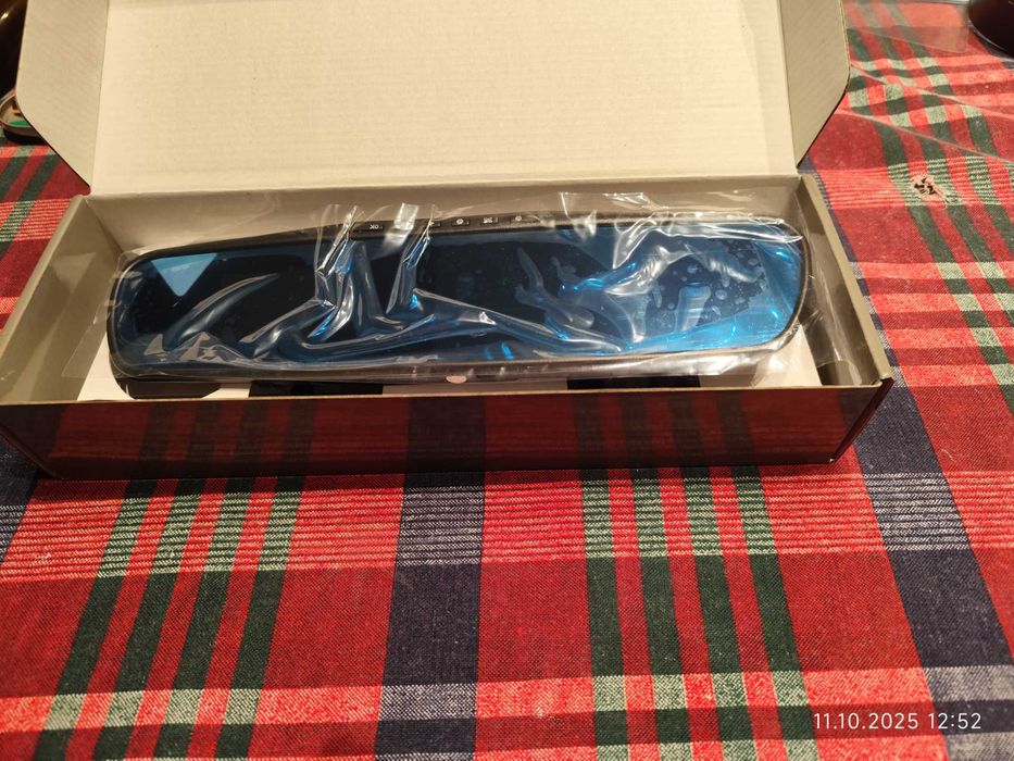 Нов видеорегистратор - огледало - X-extreme