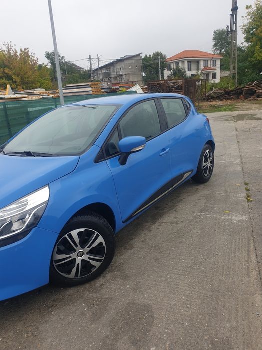 Vând Renault clio