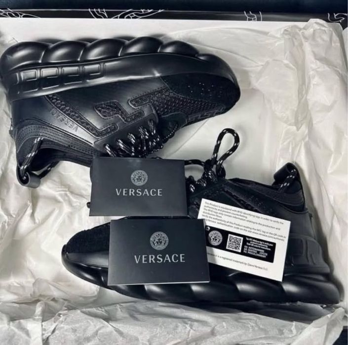 Versace Chain reaction