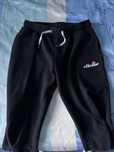 Vand pantaloni Ellesse pt Barbati, L