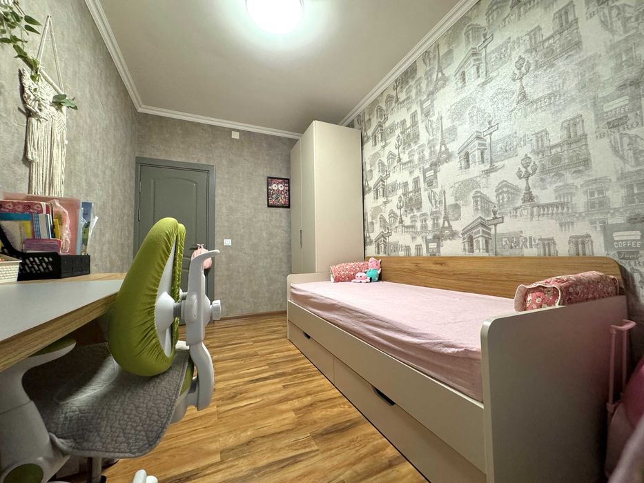 4 комнатная квартира 77 серия 1 этаж евроремонт Водник2 (Jane)