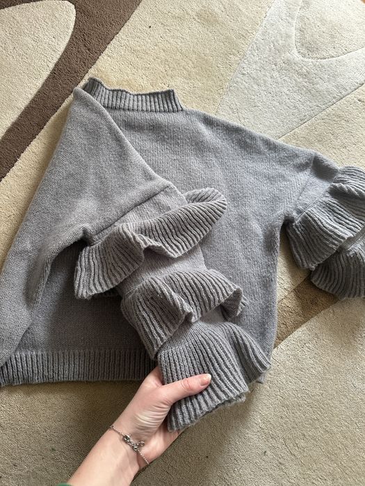 Дамски пуловер номер S/M