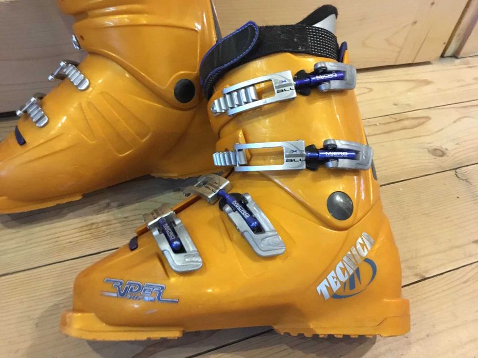 детски  ски  обувки  25 см  техника