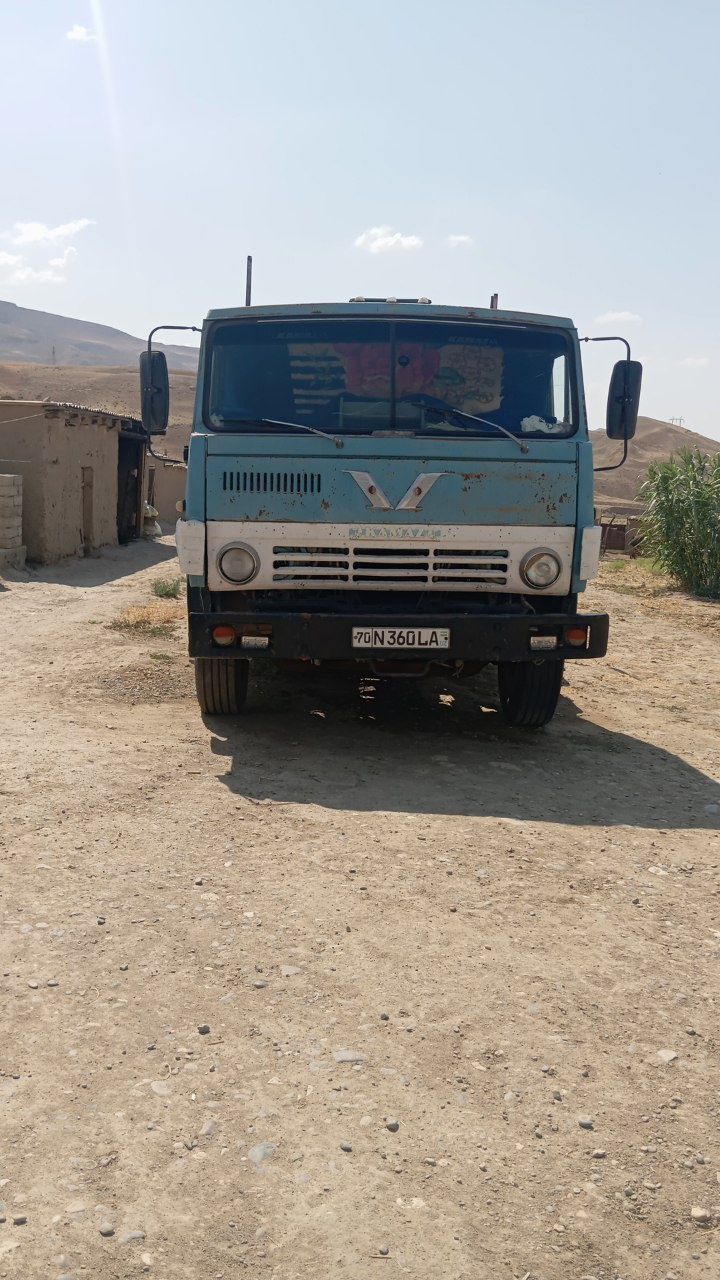 Kamaz tigach kamplekt sotladi