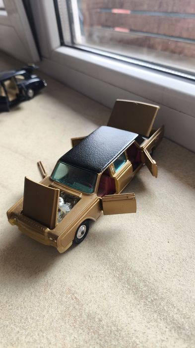 Colecție rară de 6 modele retro de mașini (Citroën, Rolls-Royce, Pack