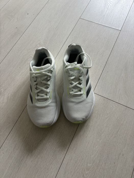 Маратонки Adidas унисекс