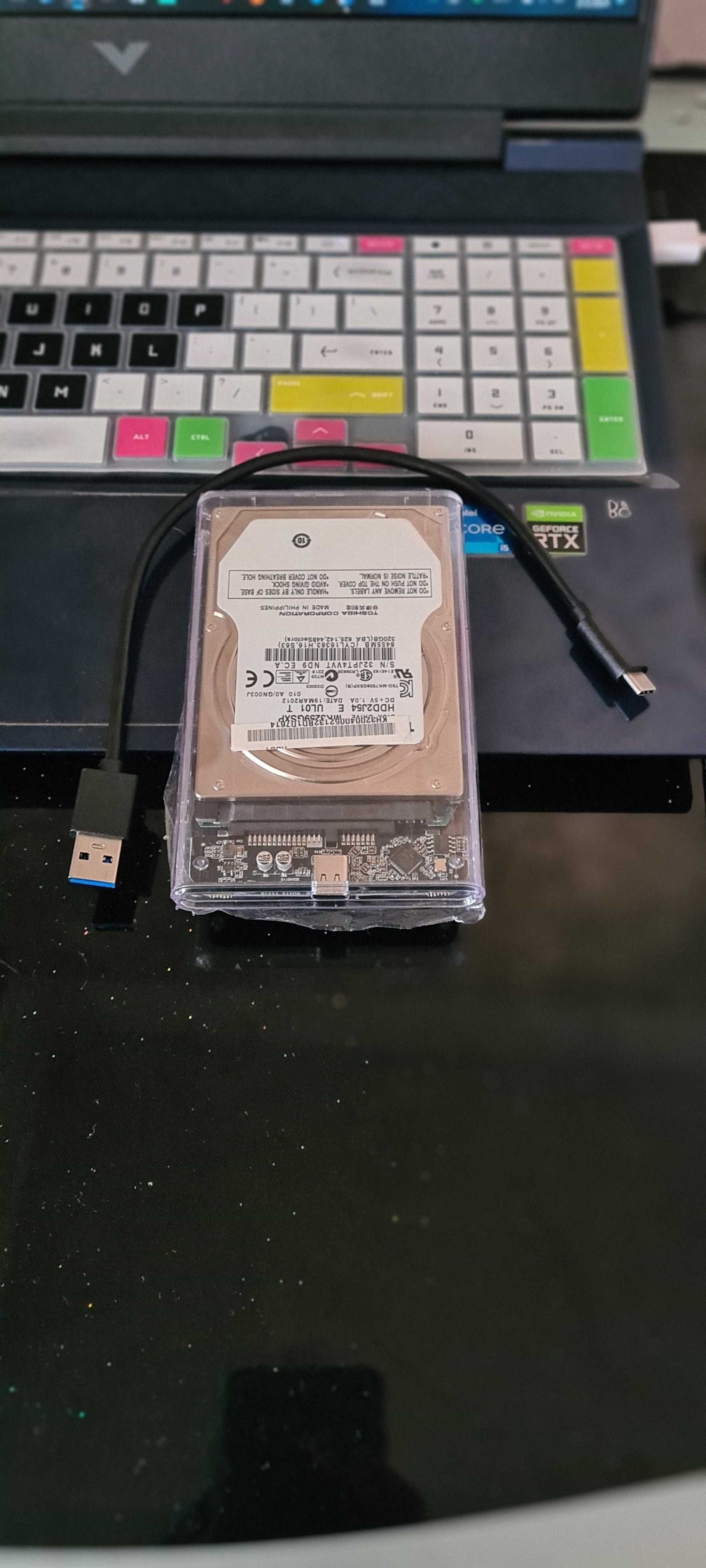 TOSHIBA HDD 320GB внешная память, жёсткий диск