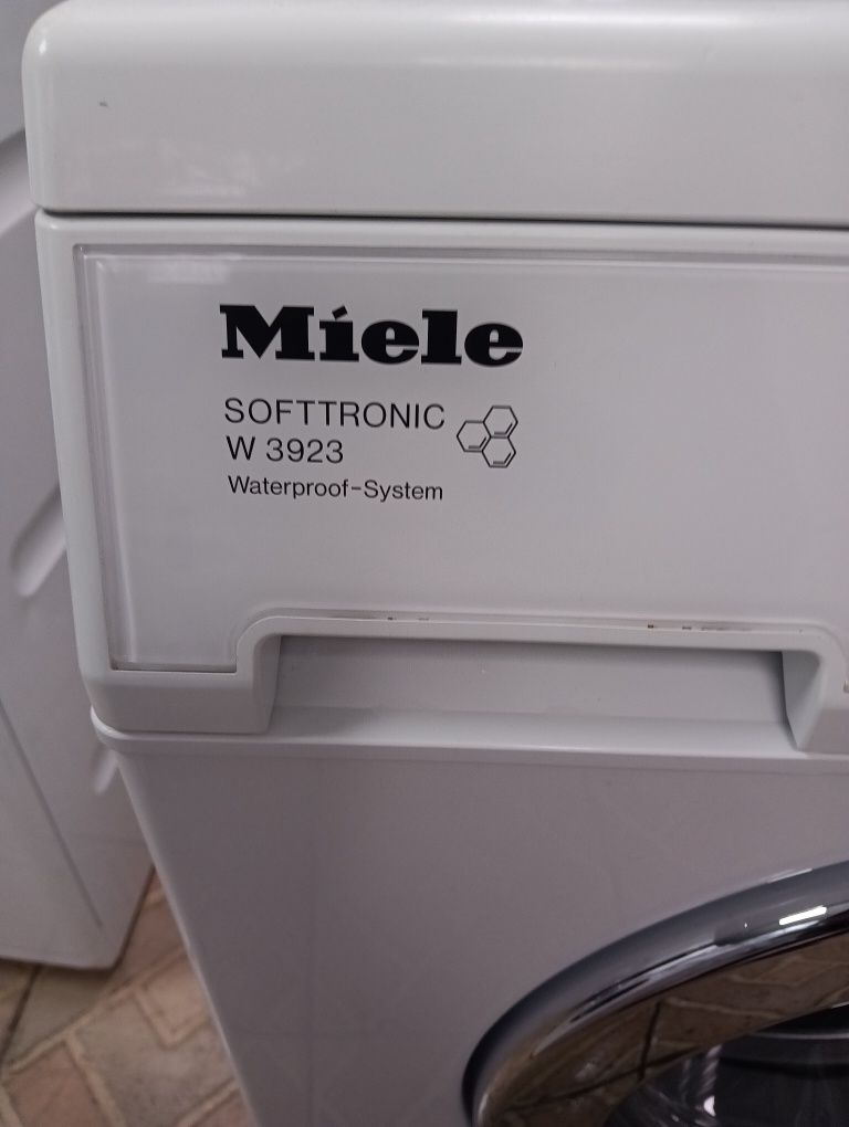 Пералня Миеле Miele   W 3923  6кг А++ 24 месеца гаранция!