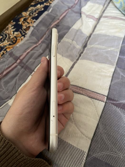 Iphone 11/128 rangi oq