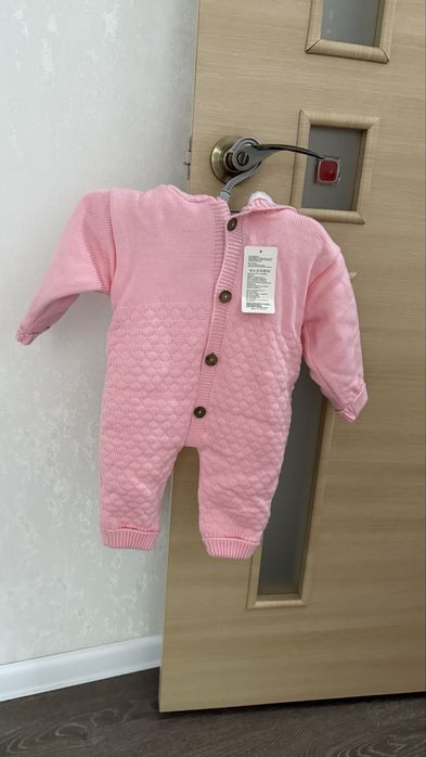 Продам комбез на девочку