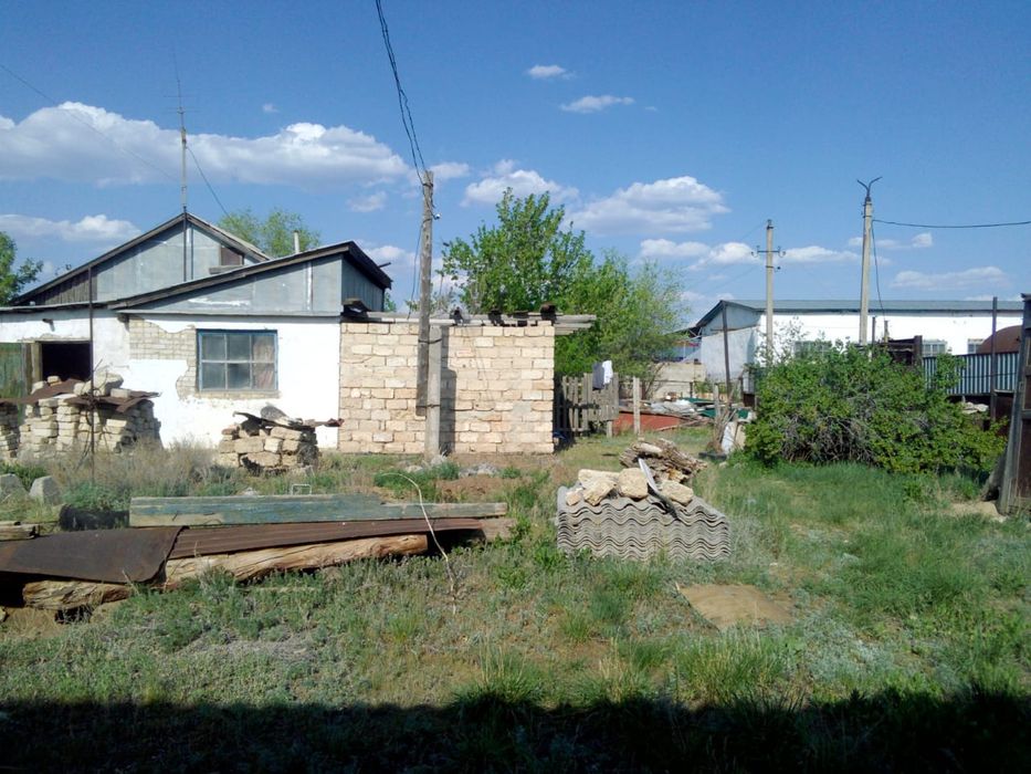 Меняю частный дом на полуторку или продам!