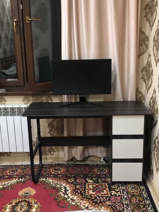 Стол компьютерный, для дома и офиса