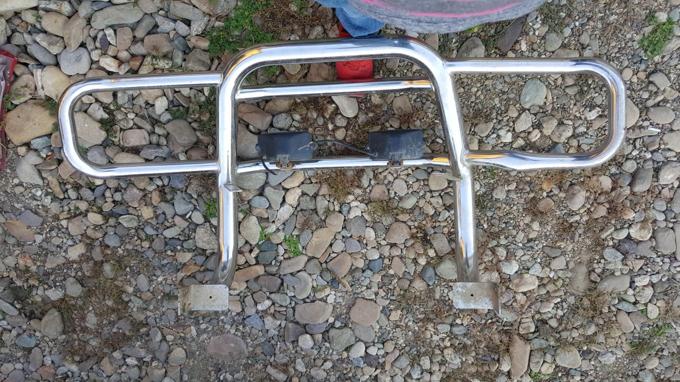 Bull bar Daihatsu Feroza sau alte modele